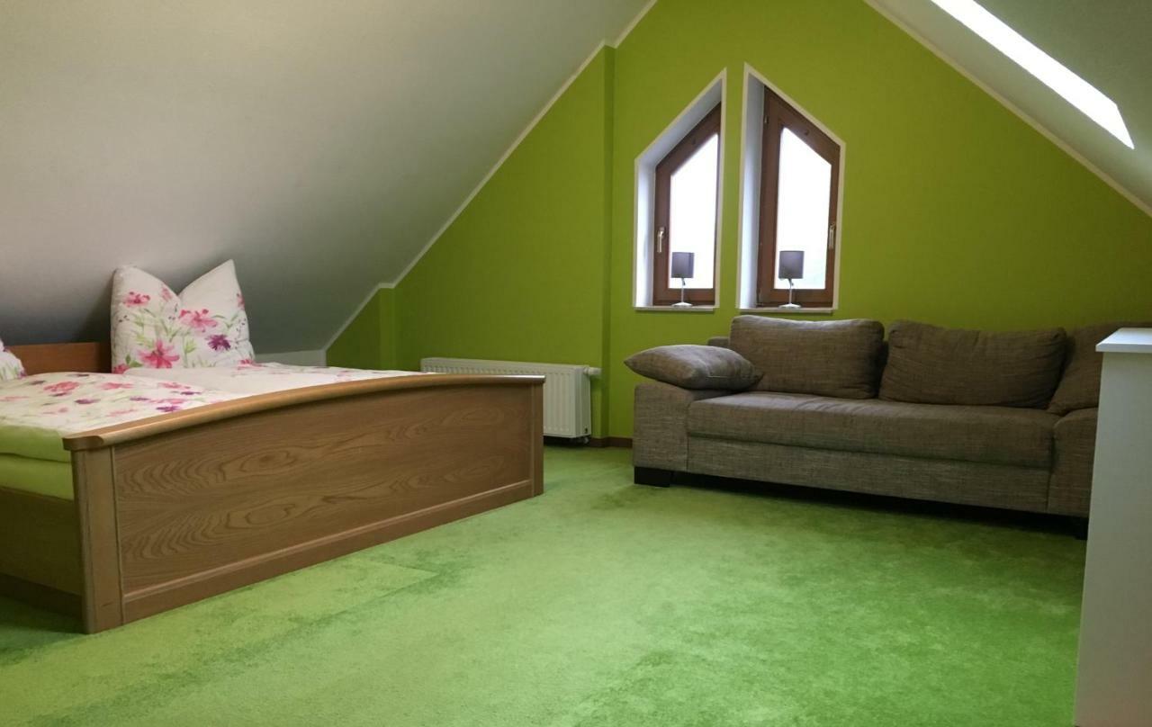 Appartement Am Kirchsteig à Schlettau Extérieur photo